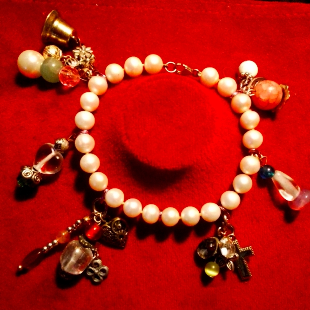 Vintage Genuine Hand Knotted Pearl Strand Dangle Clump Charm Bracelet